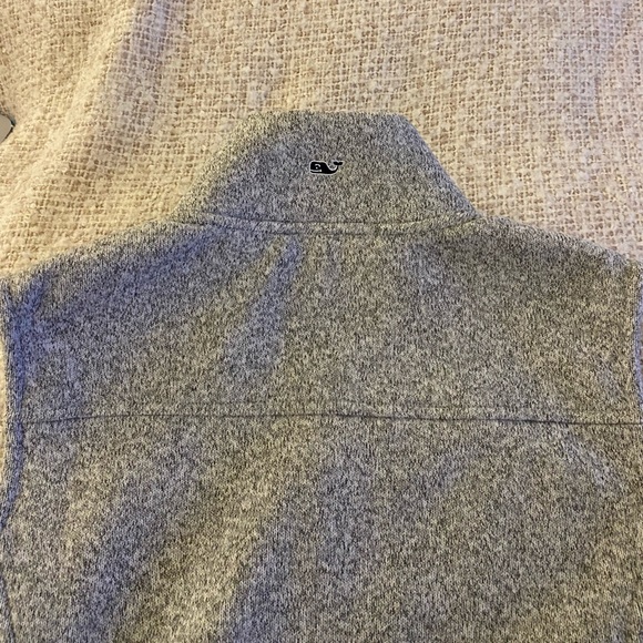 Vineyard Vines Vest - Picture 4 of 9